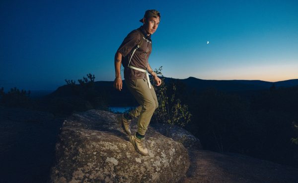 Men's Targhee Apex Wide Waterproof Hiking Shoe | Brindle/Canteen