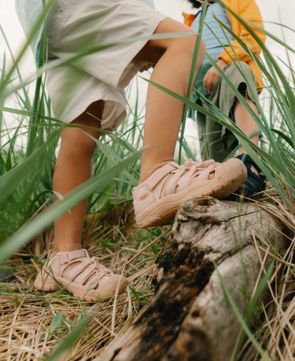 Little Kids' Newport H2 | Cameo Rose Monochrome