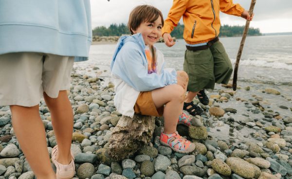 Big Kids' Seacamp II CNX | Very Berry/Dawn Pink