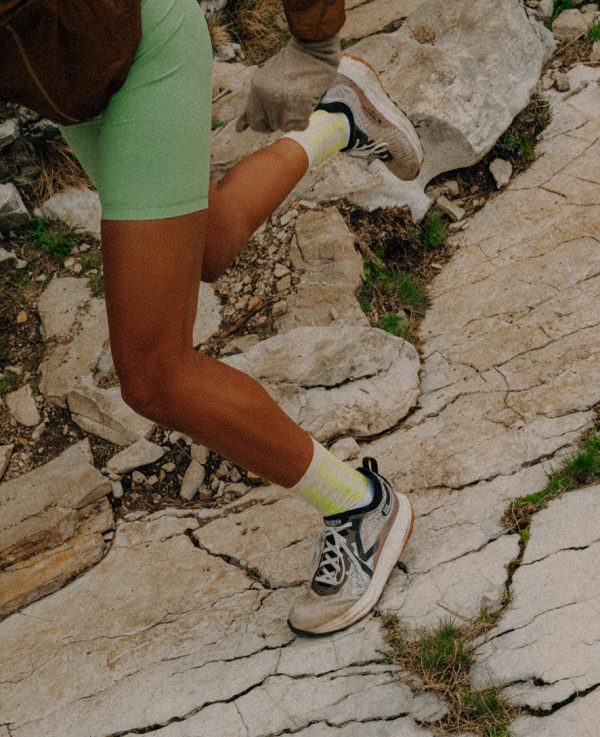 Women's Seek Trail Running Shoe  |  Baltic/Evening Primrose
